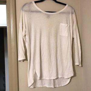 White quarter sleeve top